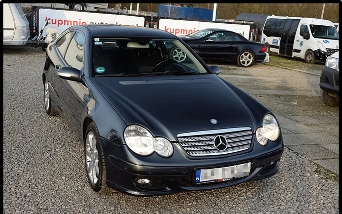 Mercedes-Benz Klasa C cena 15999 przebieg: 241386, rok produkcji 2006 z Brańsk małe 232